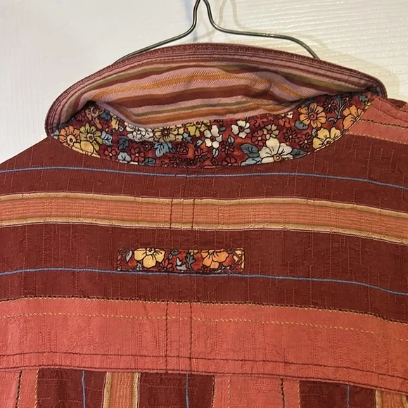 Tommy Bahama Men’s Dress Shirt - Picture 6 of 8